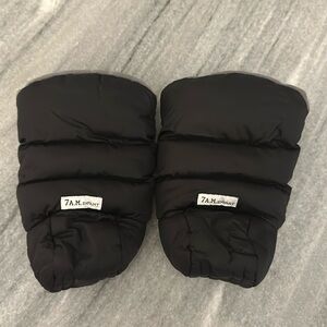 7 AM Enfant - Black Stroller Mittens with Fleece Lining